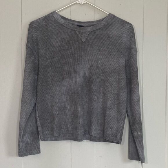 Girls Crop Long Sleeve   - Picture 1 of 5